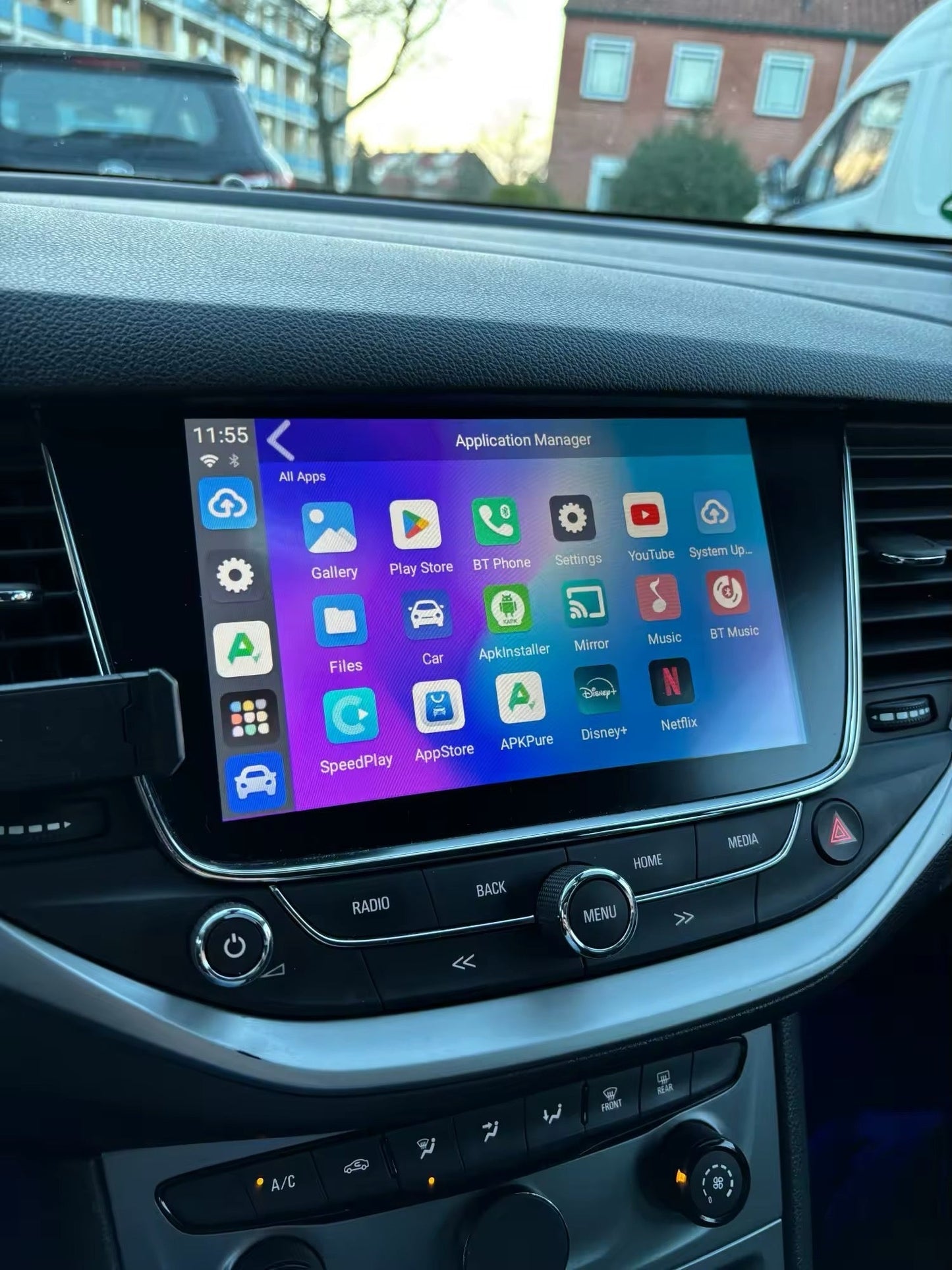 AI Media Box for Opel
